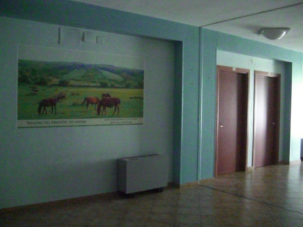 Hotel Menta E Rosmarino Monte SantʼAngelo Δωμάτιο φωτογραφία