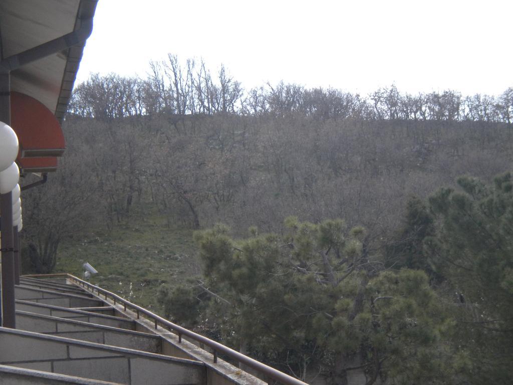 Hotel Menta E Rosmarino Monte SantʼAngelo Εξωτερικό φωτογραφία